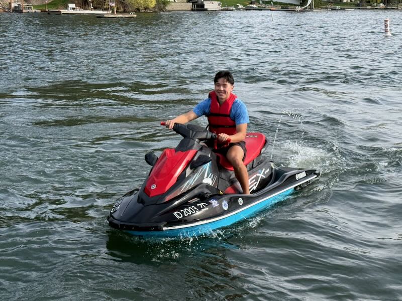 EX Sport Waverunner Red